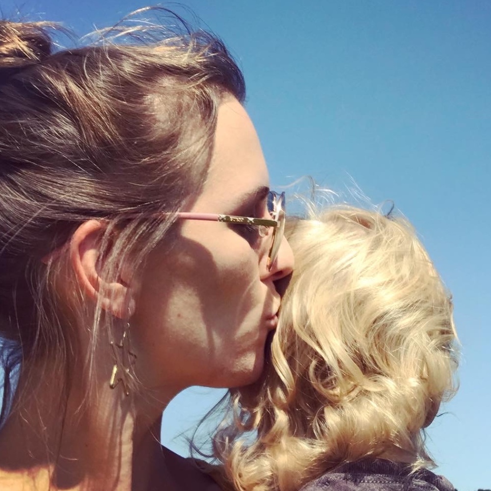 Meet your Posher, Chloe